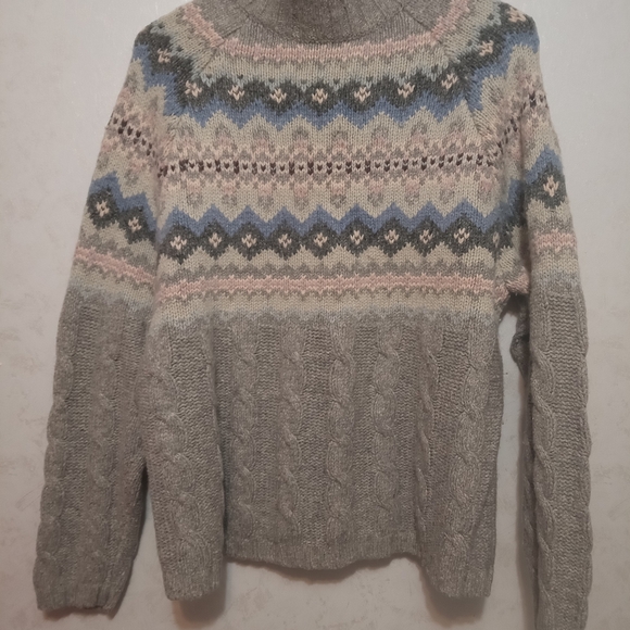 Partners Sweaters - ​Partners Size L Gray Fair Isle Cable Knit Turtleneck Sweater Multicolor